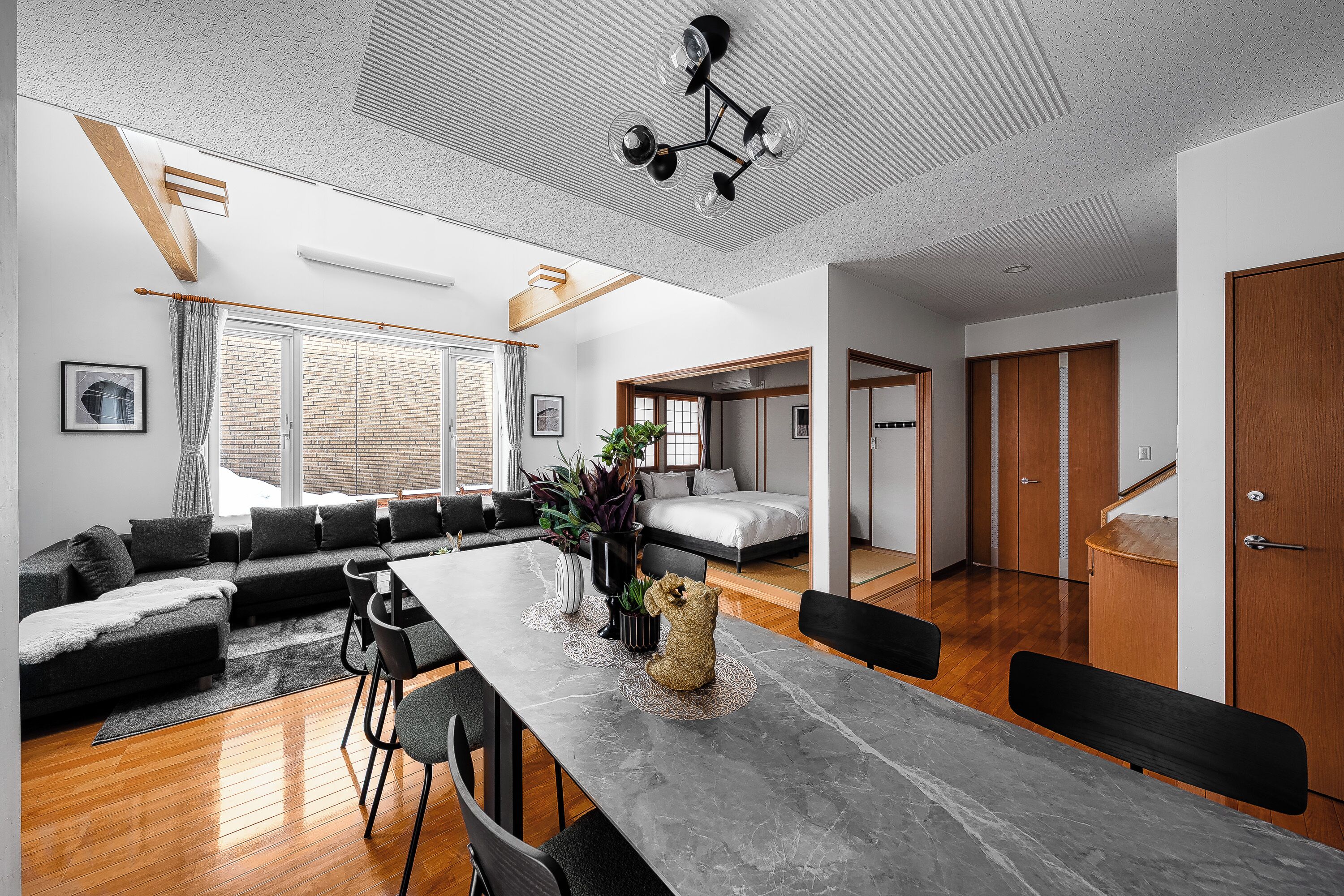 Apartment | Dining