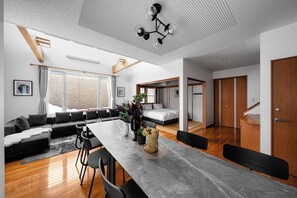 Dining - THE RADIANT (Asahikawa)