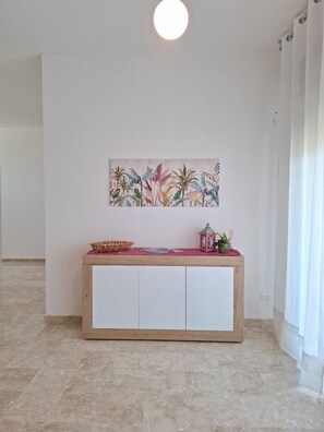 Interior - Assieni Apartment 50 Relaxation and Comfort between Sea and Nature. (Custonaci)
