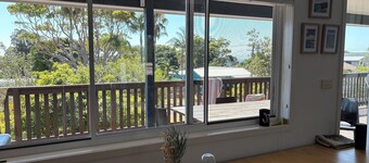 Blue Wren Currarong Family Bush & Coastal Retreat. 5 mins from Abrahams Beach