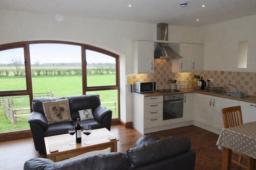 Centurion, Irthington ideal for visiting Hadrian's Wall & Carlisle