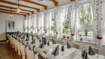 Apartment | Meeting facility