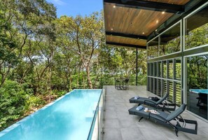 Pool - Belle Escapes Rainforest Shore (Palm Cove)