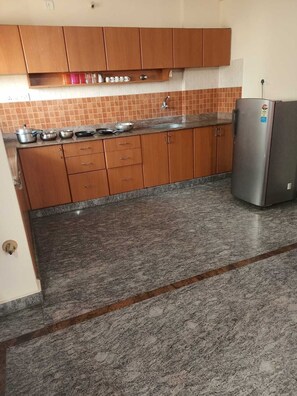 Private kitchen - Madisions Suites (Bengaluru)