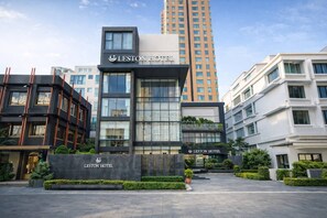 View from property - Leston Hotel (Bangkok)