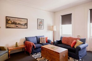 智能电视、立体声音响