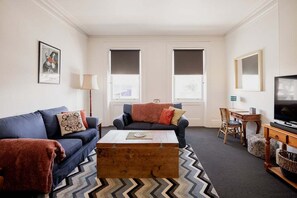 Smart-TV, Stereoanlage