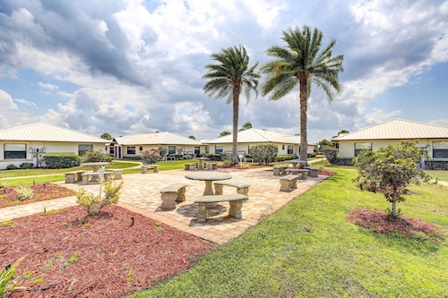 Sebring Fairway Villa | Golf, Lake, Track, & Pools