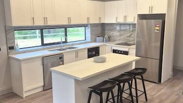 Microwave, oven, stovetop, dishwasher