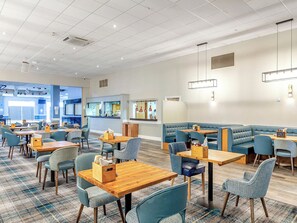 Dining - 68G Falcon's Reach - UKC8997 (Illfracombe)