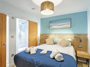 Free WiFi - 178 Residences - UKC8998 (Illfracombe)