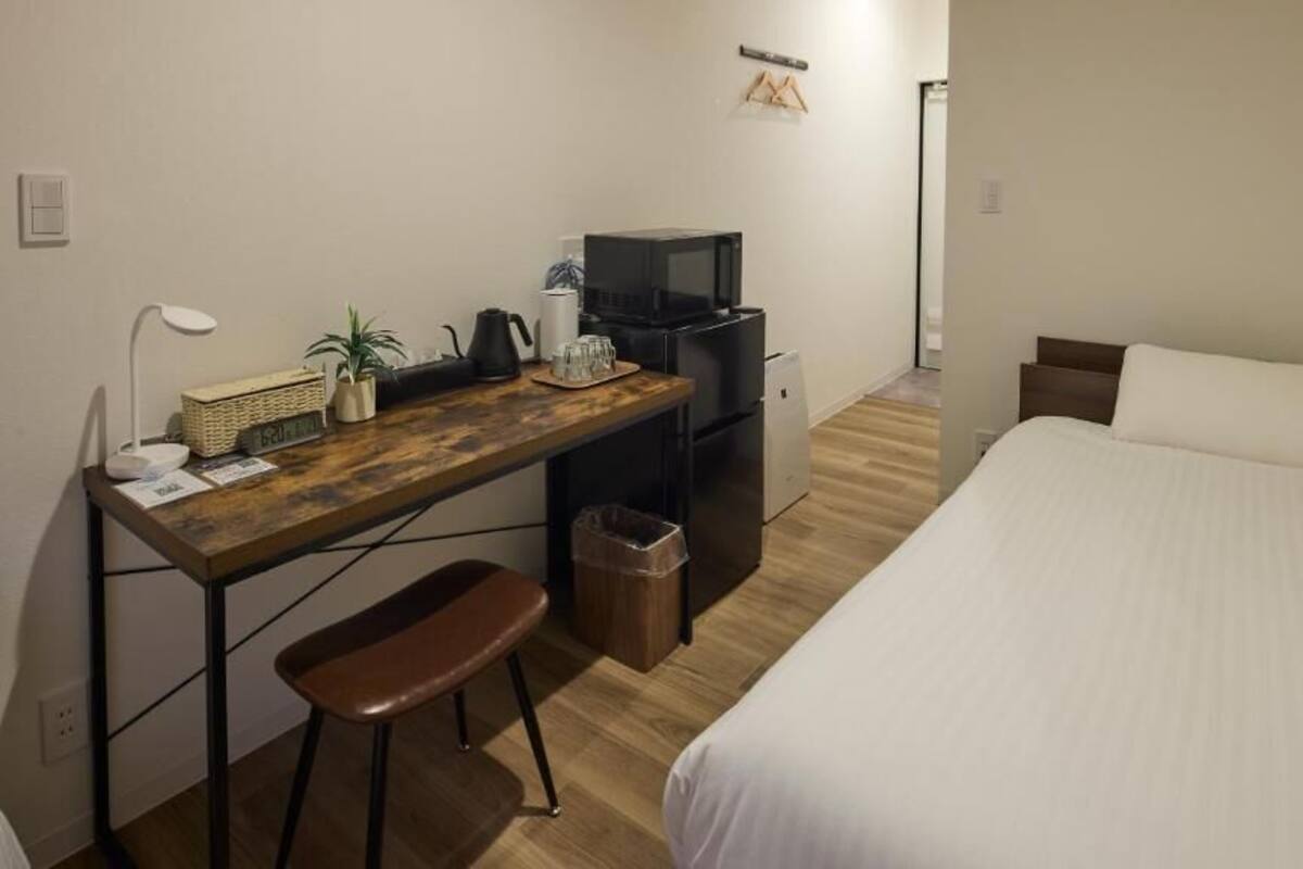 Standard Twin Room | Free WiFi