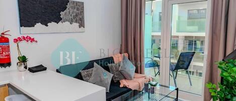 Appartement, balcon | Coin séjour