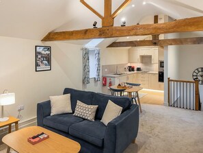TV - Goose Beck Cottages - Phoenix (Tockwith, near York)