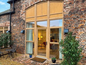 Exterior detail - Goose Beck Cottages - Rondo (Tockwith, near York)