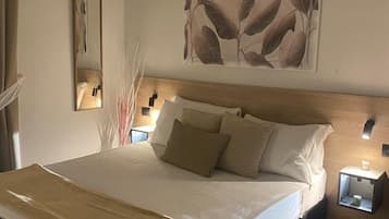 Zimmersafe, Bügeleisen/Bügelbrett, Reisekinderbett, kostenloses WLAN