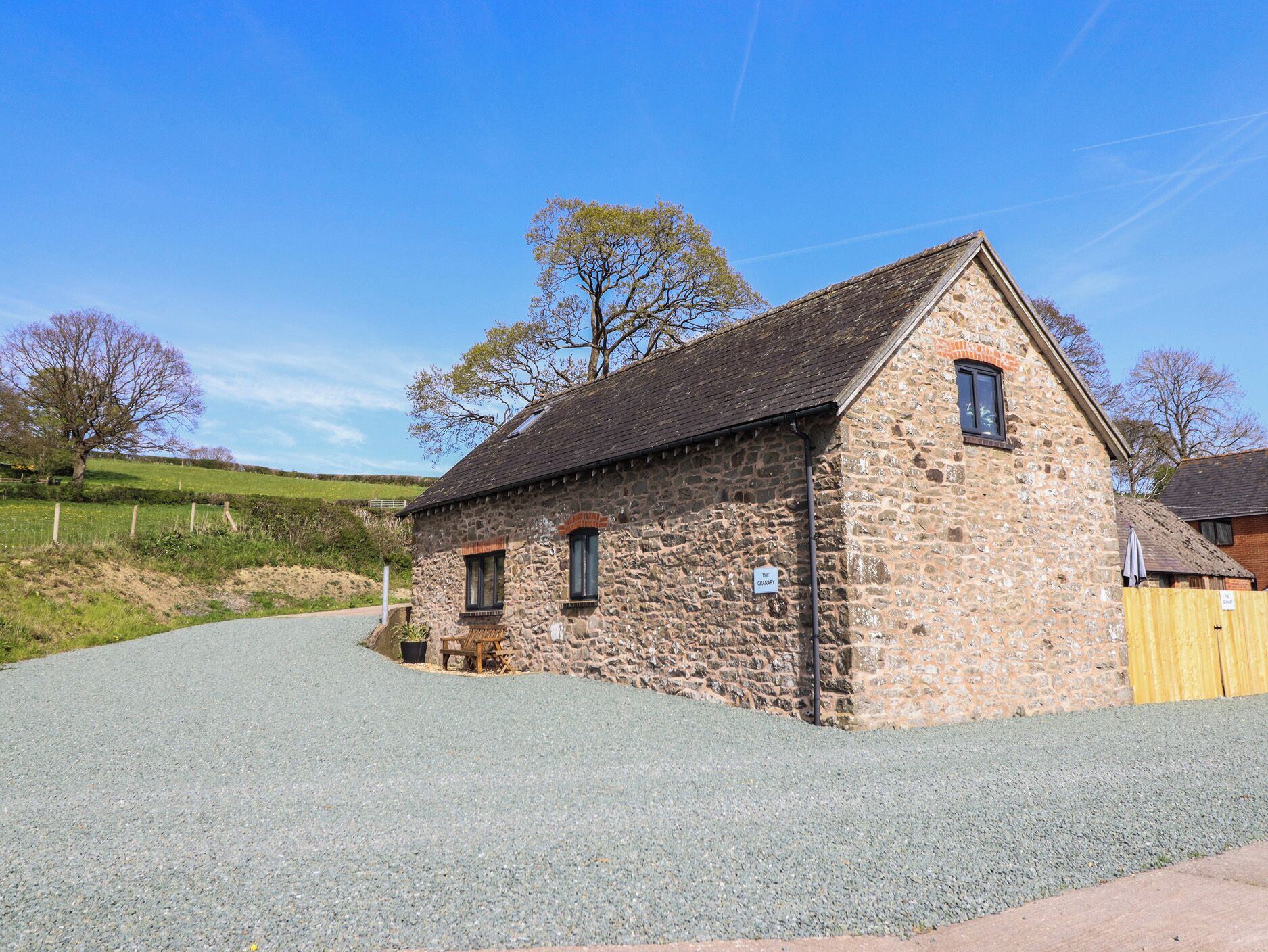 Cottage | Exterior