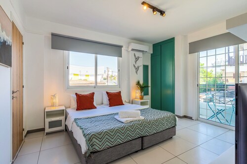 Sofia's Cosy Studio & Balcony in Larnaca