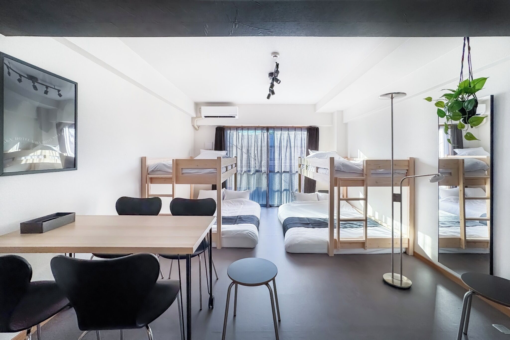 1 bedroom, desk, free WiFi, bed sheets