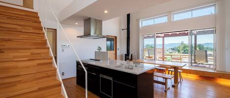 Fridge, microwave, stovetop, cookware/dishes/utensils