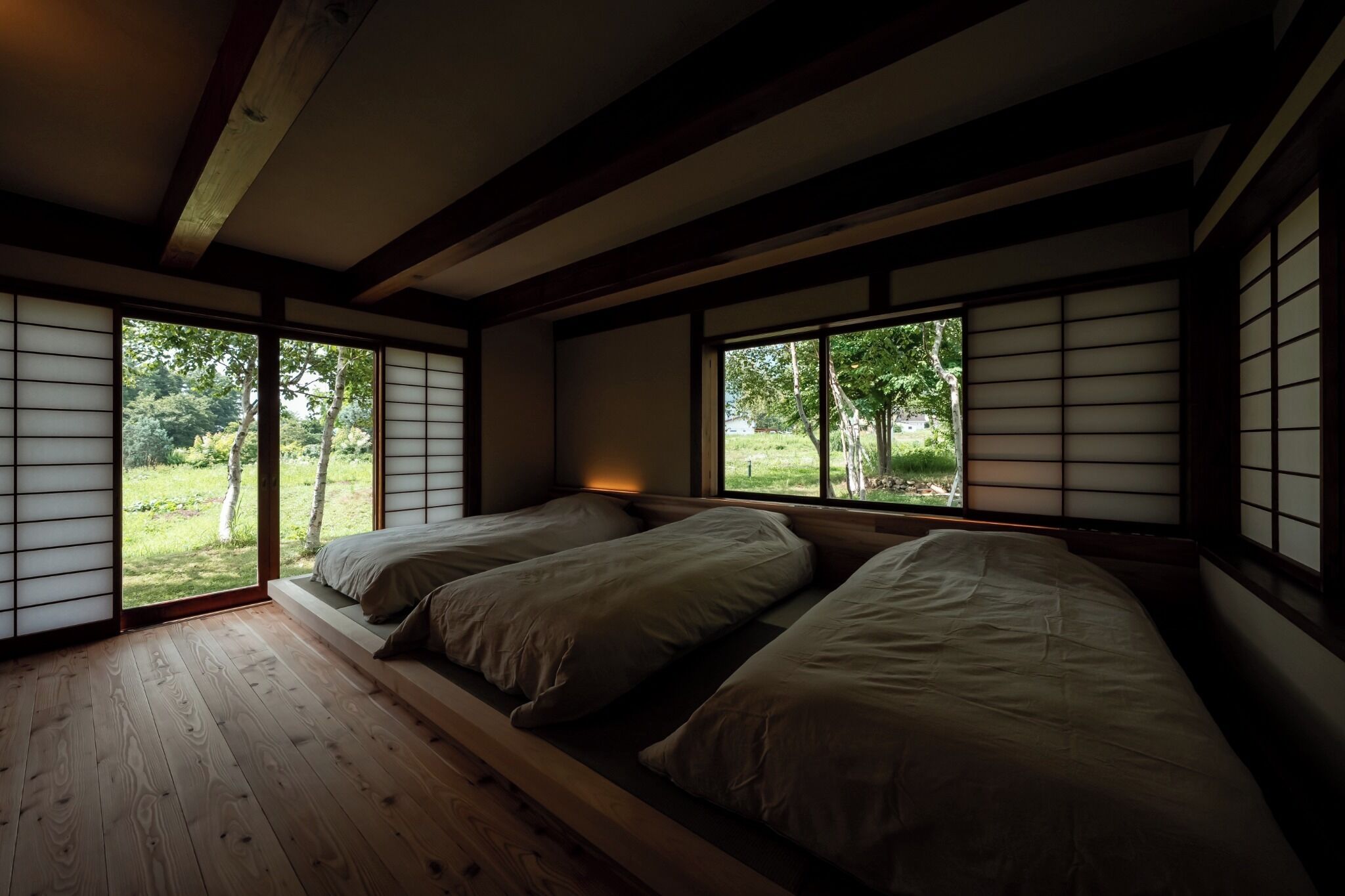 Skrivebord, wi-fi (inkludert) og sengetøy