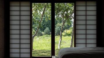 Desk, free WiFi, bed sheets