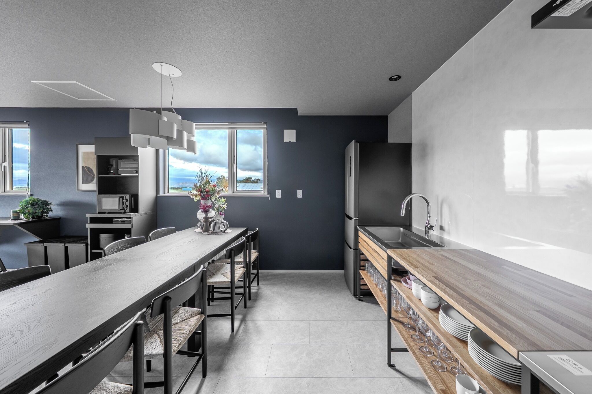 Fridge, microwave, stovetop, cookware/dishes/utensils