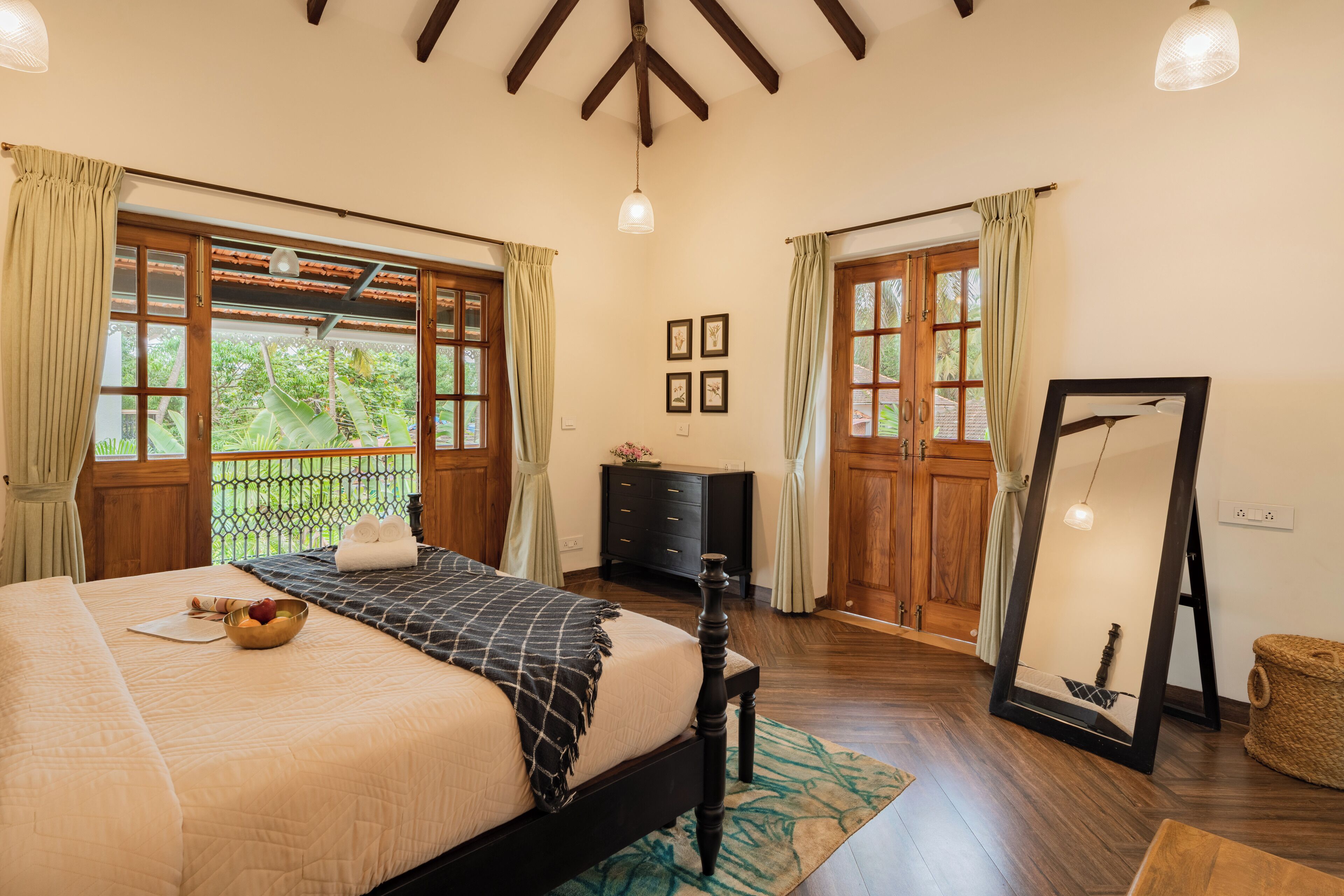 Standard Villa, Balcony, Garden View | In-room safe, iron/ironing board, free WiFi
