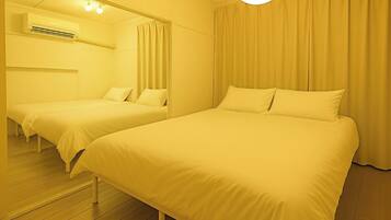 3 bedrooms, iron/ironing board, free WiFi, bed sheets