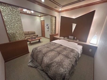 Free WiFi, bed sheets. Spacious 28m Queen Separate bathroom and toile / Kisarazu City Chiba