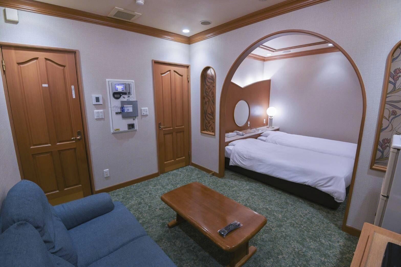 免费 WiFi、床单