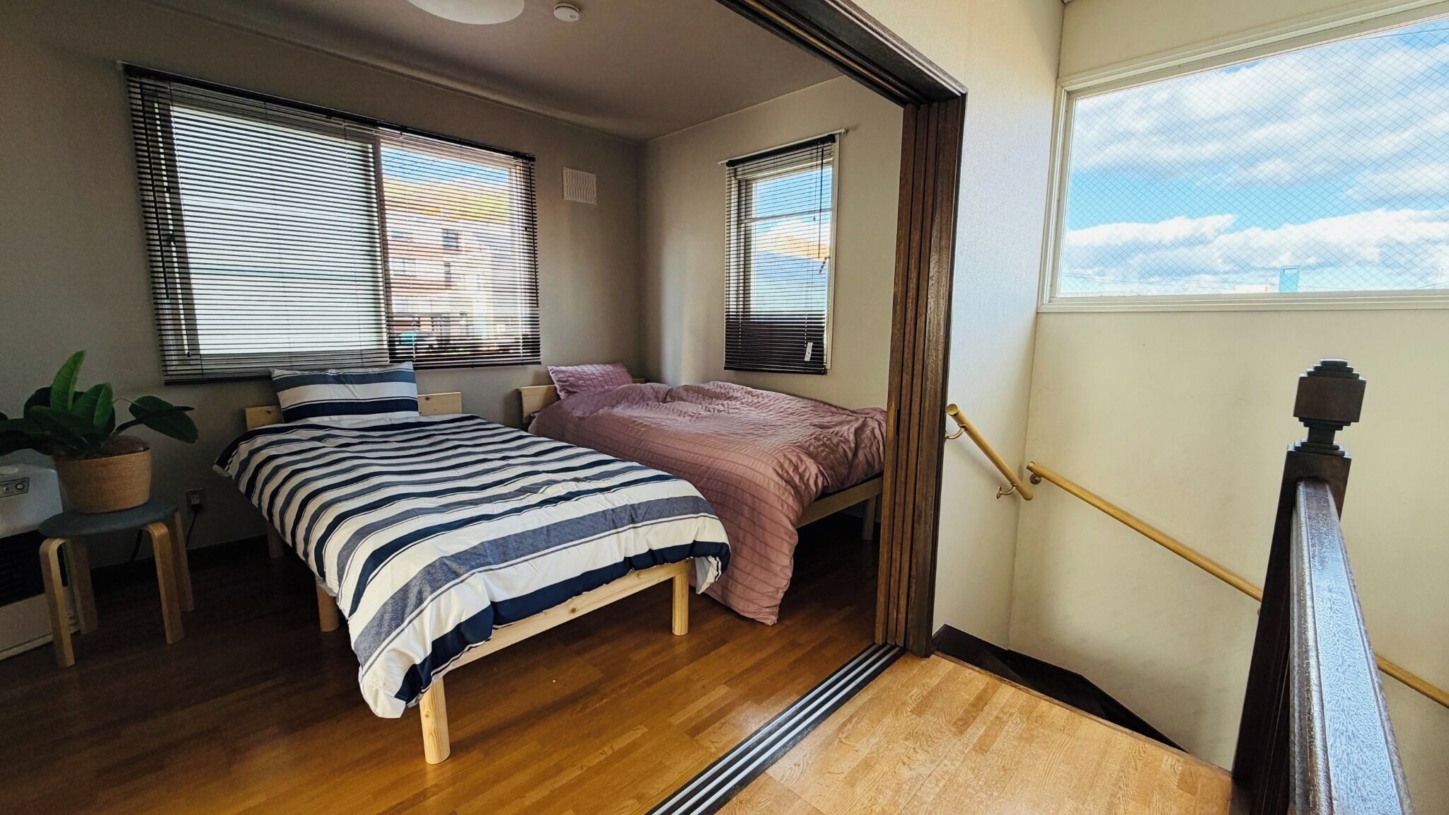 4 bedrooms, desk, iron/ironing board, free WiFi