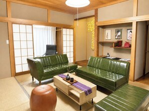 Interior - Near the World Heritage Site Nikko Toshogu Shrine  7minute walk from Nikko Station  1minute from / Nikko City Tochigi (Nikko City)