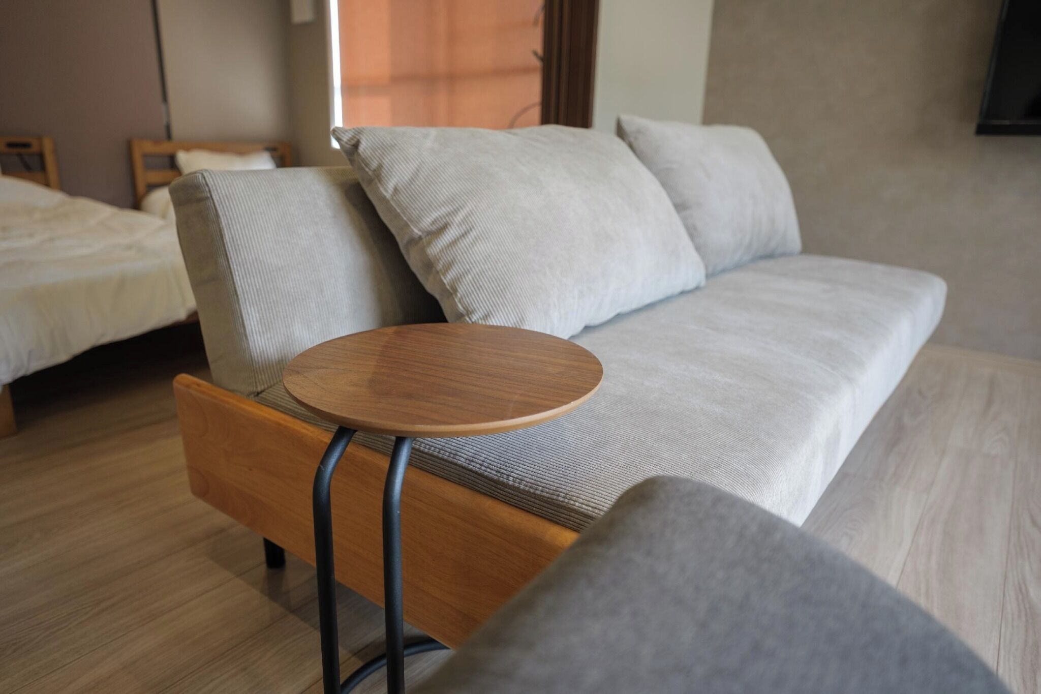 デスク、WiFi (無料)、ベッドシーツ