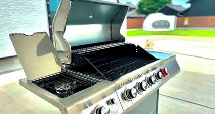Last minute discount BBQ equipment included Me / Chita County Aichi