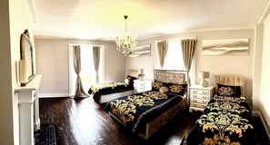 Room - A castle with a rich heritage (Tara)