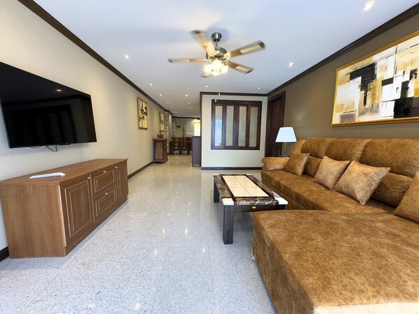 Spacious 2br Corner Condo - Garden View Balcony - Royal Hill Resort - Pattaya