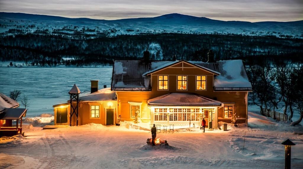 المنشأة من الخارج