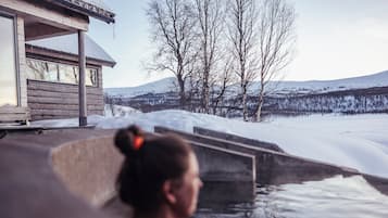 Badstue, boblebad, kroppsbehandlinger og dypvevsmassasje