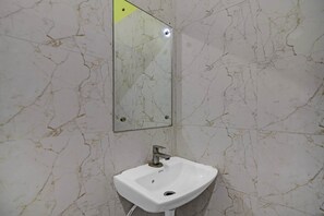 Bathroom - Hotel O Acropolis Mall Kolkata (Kolkata)