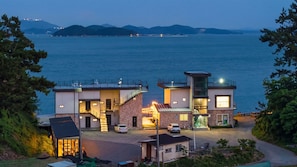 Exterior - Taean Solpleo Pool Villa (Taean)