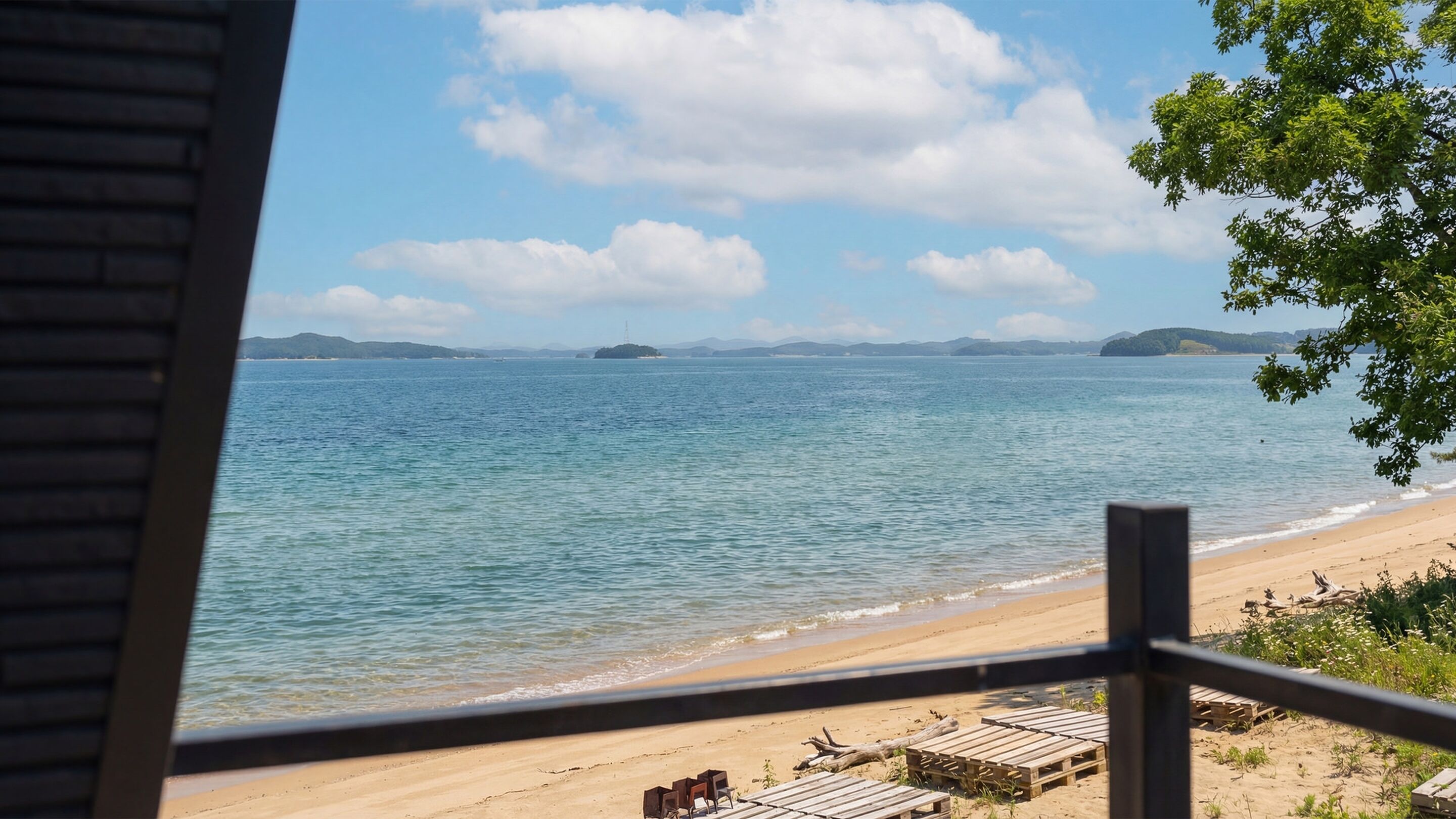Basic Room, 1 Bedroom (Ocean View 207) | 1 bedroom, free WiFi