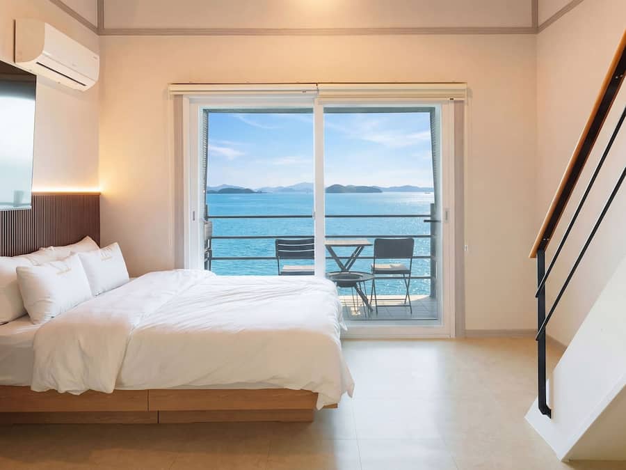 غرفة بتجهيزات أساسية - غرفة نوم واحدة (Ocean View 202) | 1 غرفة نوم وواي فاي مجانًا