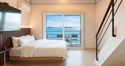 Taean Solpleo Pool Villa