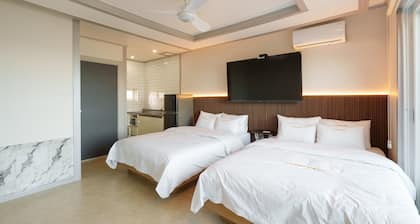 Taean Solpleo Pool Villa