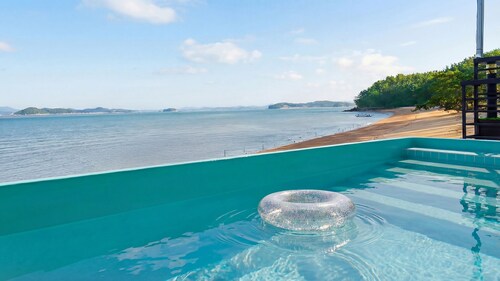 Taean Solpleo Pool Villa