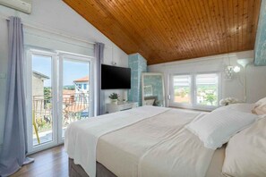 1 bedroom, WiFi - Holiday apartment with air conditioning and balcony (Funtana)