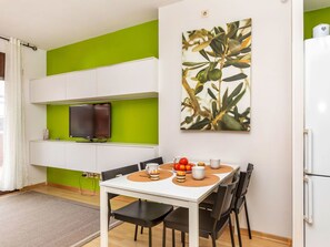 Dining - Apartment Enola by Interhome (Lloret de Mar)