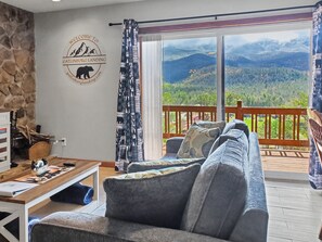 Smart TV, fireplace, table football, stereo -  Romantic & Fun Spacious Condo with Mountain Views - King Beds - Game Room (Gatlinburg)