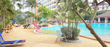 Condo, 1 Bedroom, Smoking, Balcony | Garden